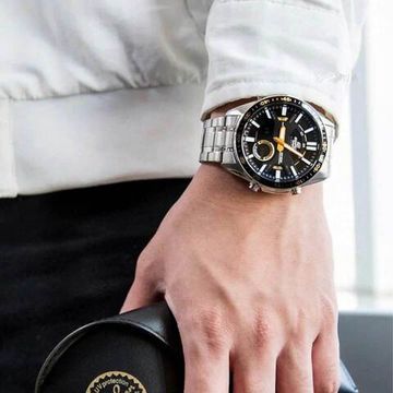 Наручные часы Casio Edifice EFV-C100D-1BVDF