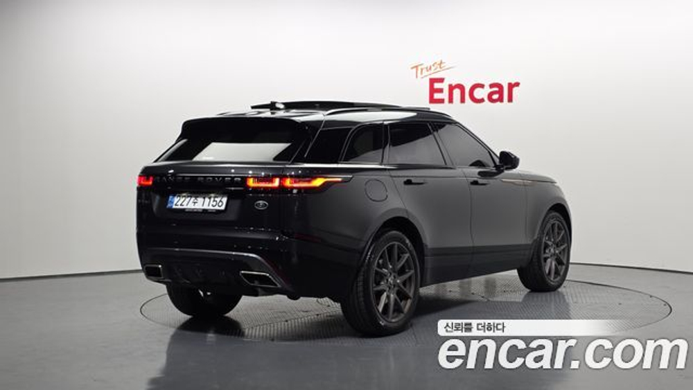Land Rover Range Rover Velar 3.0 P400 R-Dynamic HSE — 2023