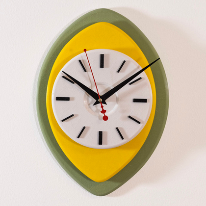 Настенные часы Солнечный Авокадо (Avocado Glow) – стиль ретро 1950х (Mid-Century), 33×25 см