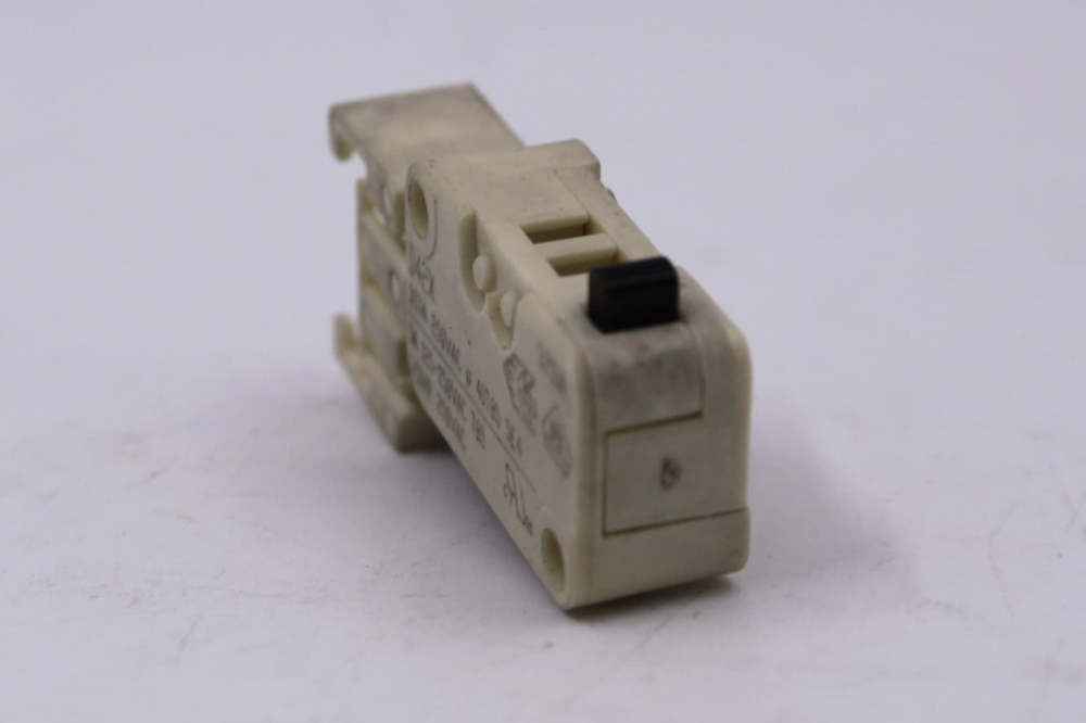 Микропереключатель D42X для стиральной машины Bosch, Siemens