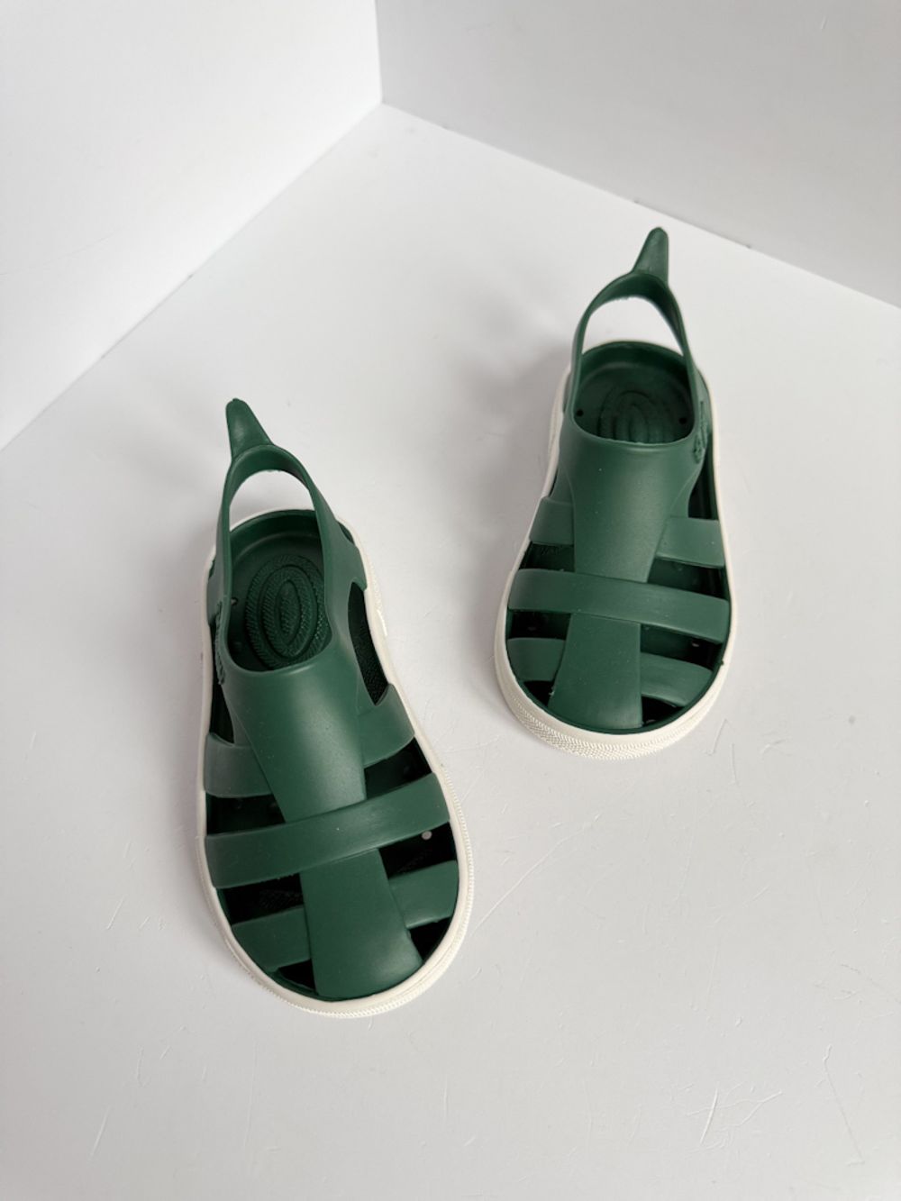 Новые резиновые сандалии Boatilus, 22