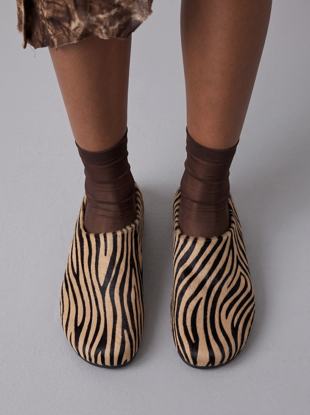 mule pony zebra latte