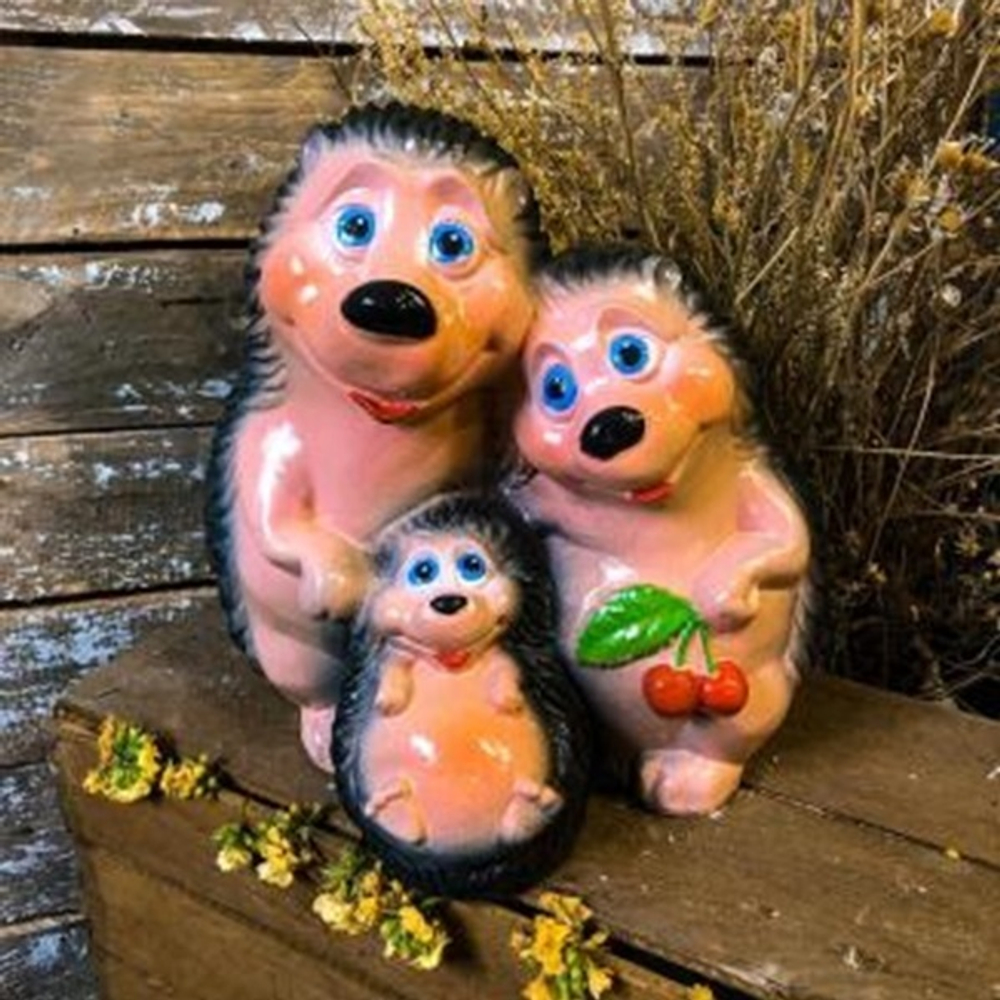 Фигура из гипса «Ёжики-семья» 25см
