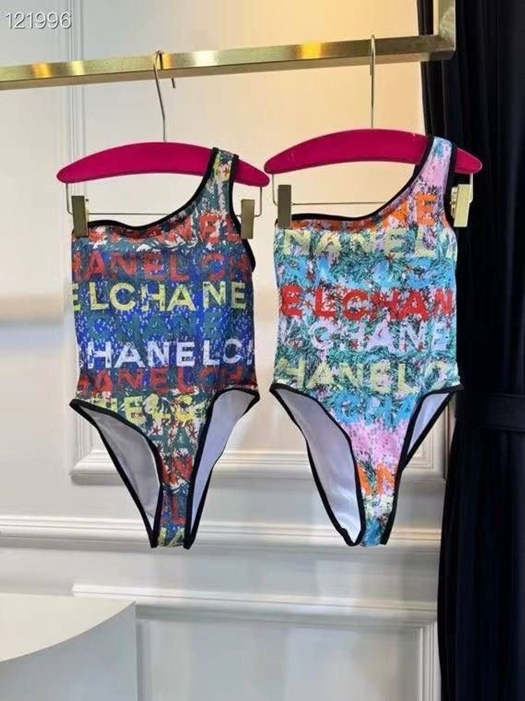 Купальник CHANEL