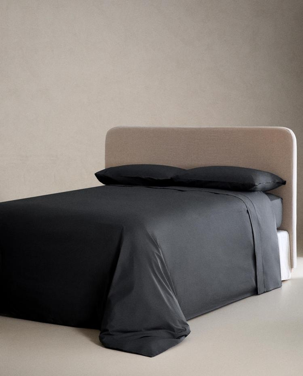ZARA HOME (300 НИТЕЙ) ПОДОДЕЯЛЬНИК ИЗ ХЛОПКА ПЕРКАЛЬ, ТЕМНО-СИНИЙ