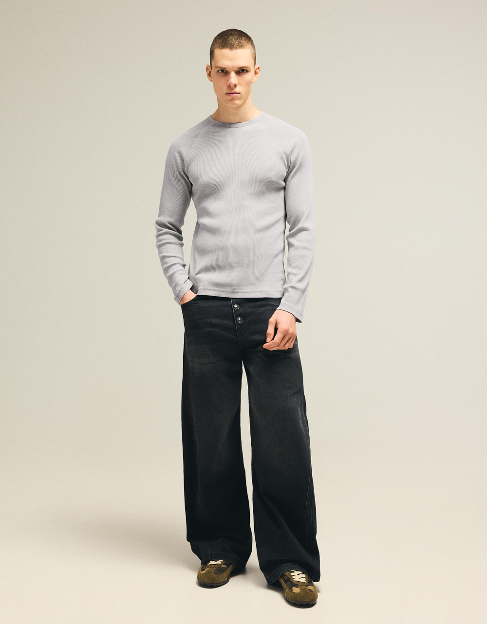 Мужской лонгслив slim fit - BERSHKA