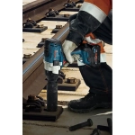 Аккумуляторный ударный гайковёрт GDS 18V-1000 BOSCH 06019J8300