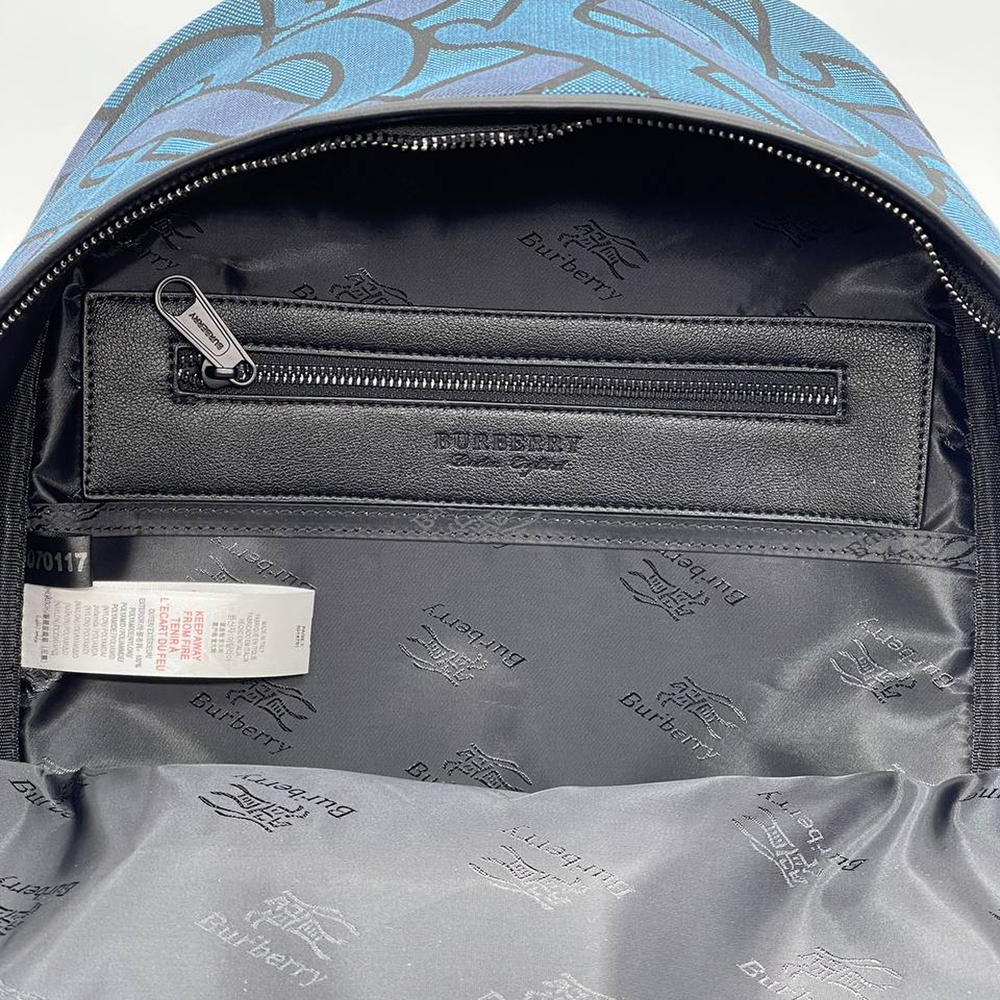 Burberry 9