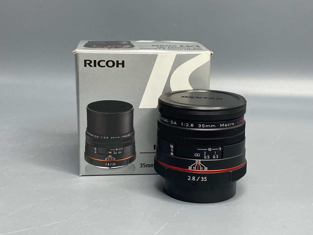 Pentax-DA 35mm f/2.8 Macro Limited