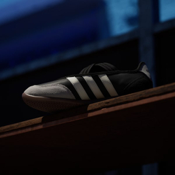 ADIDAS Балетки Barreda Mary Jane, черный/белый