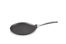 Le Creuset Сковорода PRO 24см с антипригарным покрытием для блинов 51106240010002