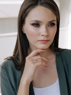 Кольцо Миражи тонкое с зеленым кристаллом Swarovski
