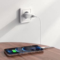Сетевое зарядное устройство HOCO N14 PD 20W Type-C USB-C