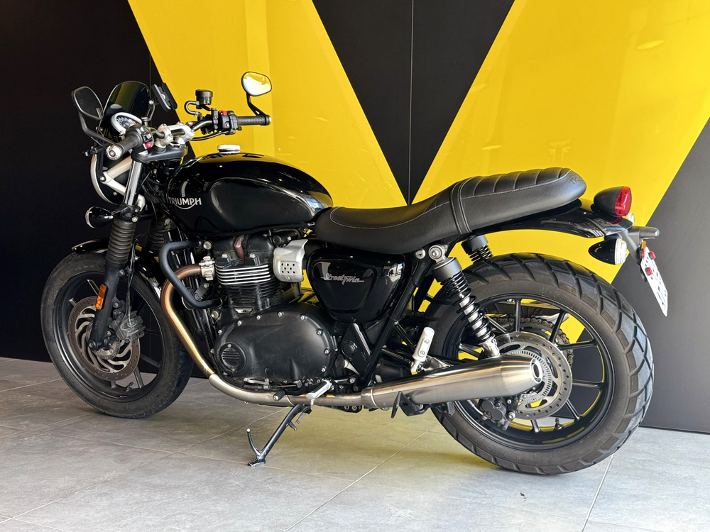 Triumph Street Twin 900