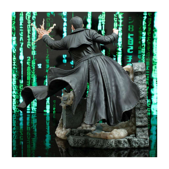 Фигурка The Matrix Gallery Deluxe Neo 25 см — дополнительное фото