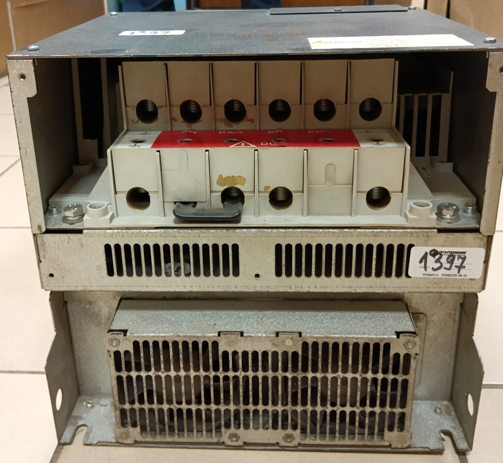 Telemecanique ATV71HD45N4Z* б/у