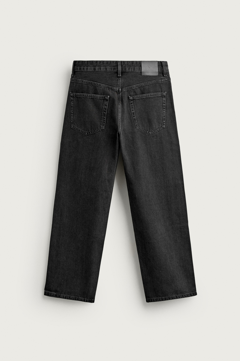 ДЖИНСЫ СВОБОДНОГО КРОЯ УКОРОЧЕННОЙ ДЛИНЫ — ZARA