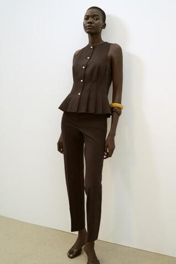 ZARA УКОРОЧЕННЫЕ БРЮКИ MINI FLARE, КОРИЧНЕВЫЙ