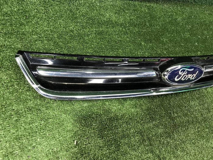 Решетка радиатора Ford Kuga 2 (2012-2016)