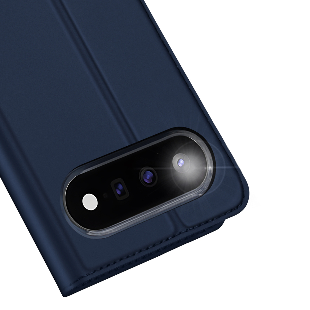 Чехол книжка из кожи синего цвета для Google Pixel 11, серия Skin Pro Series от Dux Ducis