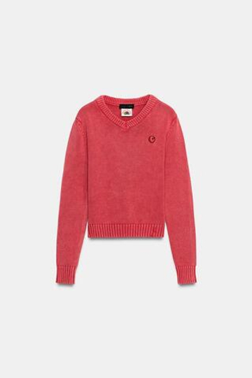 ZARA - FRUIT OF THE LOOM™ ВЯЗАНЫЙ ДЖЕМПЕР С V-ОБРАЗНЫМ ВЫРЕЗОМ, БУРГУНДИ