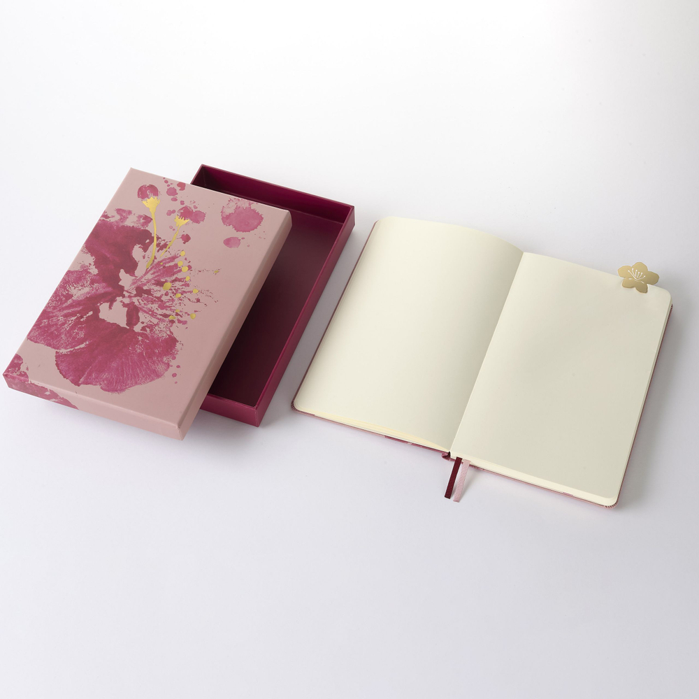 Блокнот нелинованный Moleskine LIMITED EDITION SAKURA Large (13x21см) в подарочной коробке