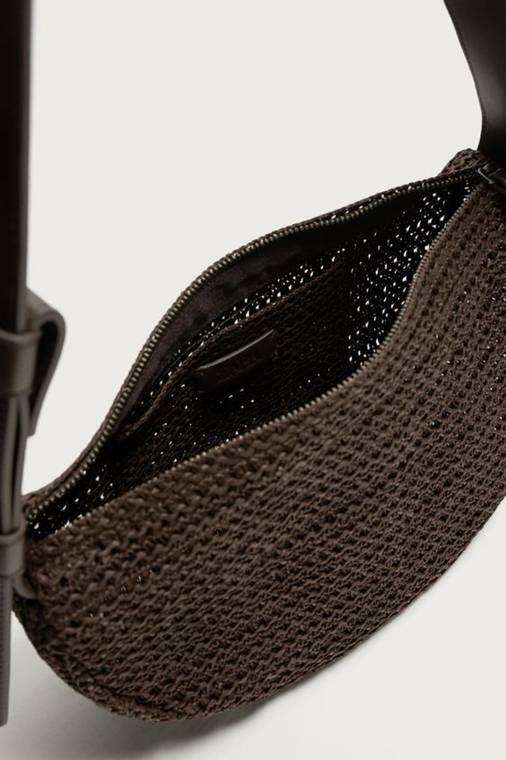 ZARA ПЛЕТЕНАЯ СУМКА, КОРИЧНЕВЫЙ