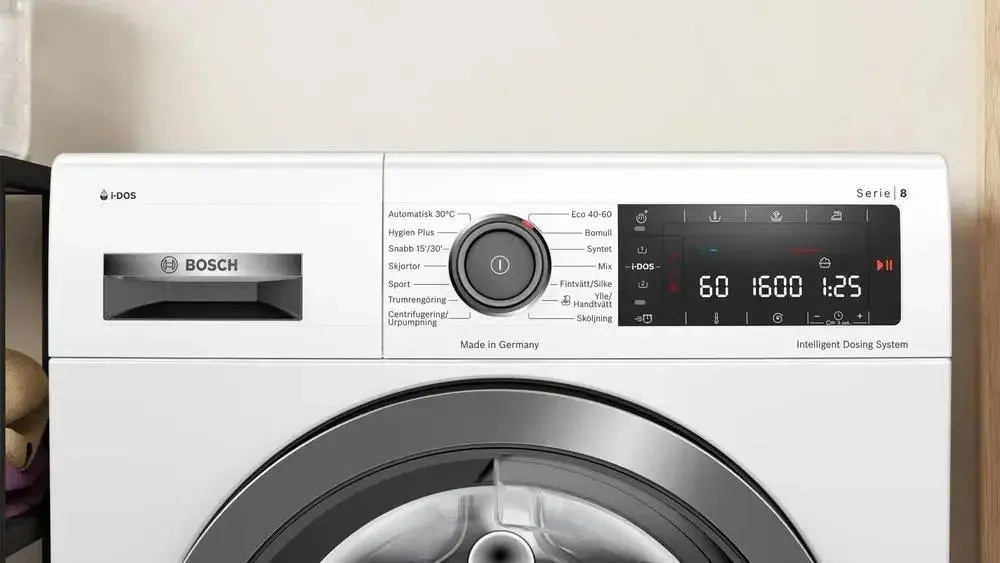 Стиральная машина Bosch WAX02KLOSN
