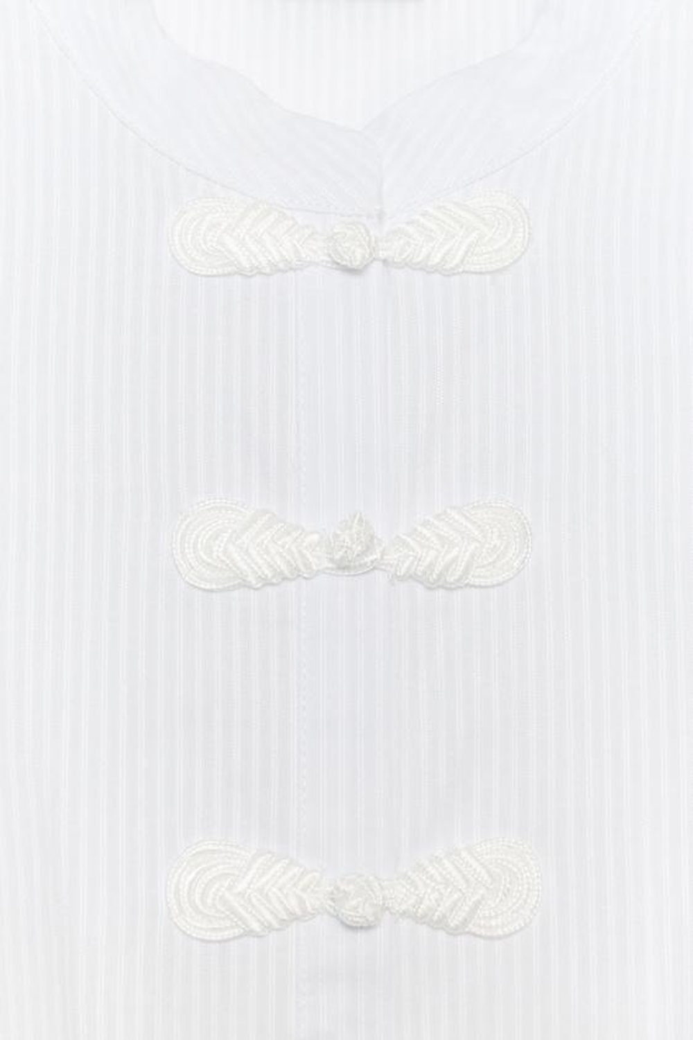 ZARA РУБАШКА С ДЕКОРАТИВНЫМИ ПЕТЛЯМИ И БАСКОЙ, БЕЛЫЙ