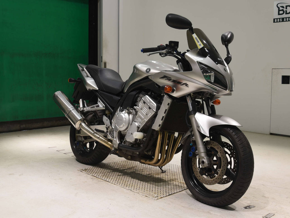 Yamaha FZS1000 Fazer 2004