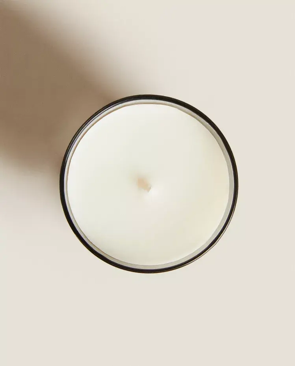 ZARA HOME АРОМАТИЧЕСКАЯ СВЕЧА POETIC MIND (200 Г)