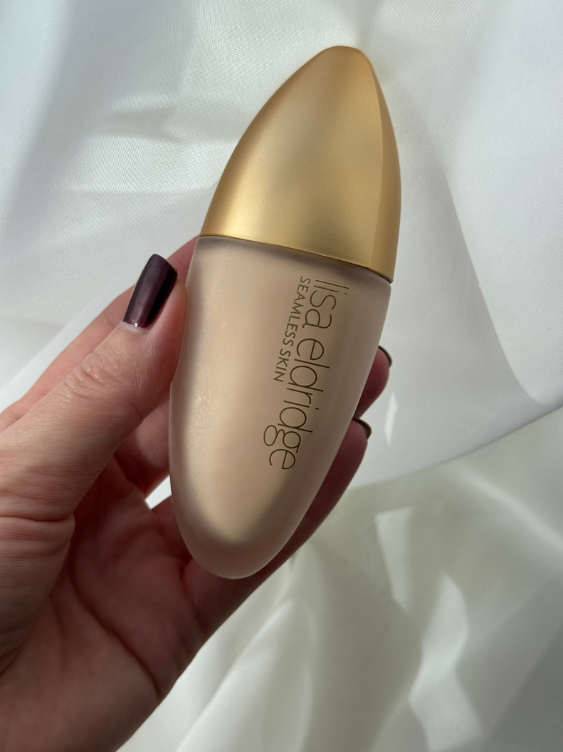 Тональный крем Lisa Eldridge