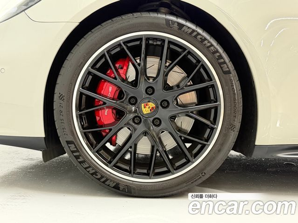 Porsche Panamera 4.0 GTS — 2021