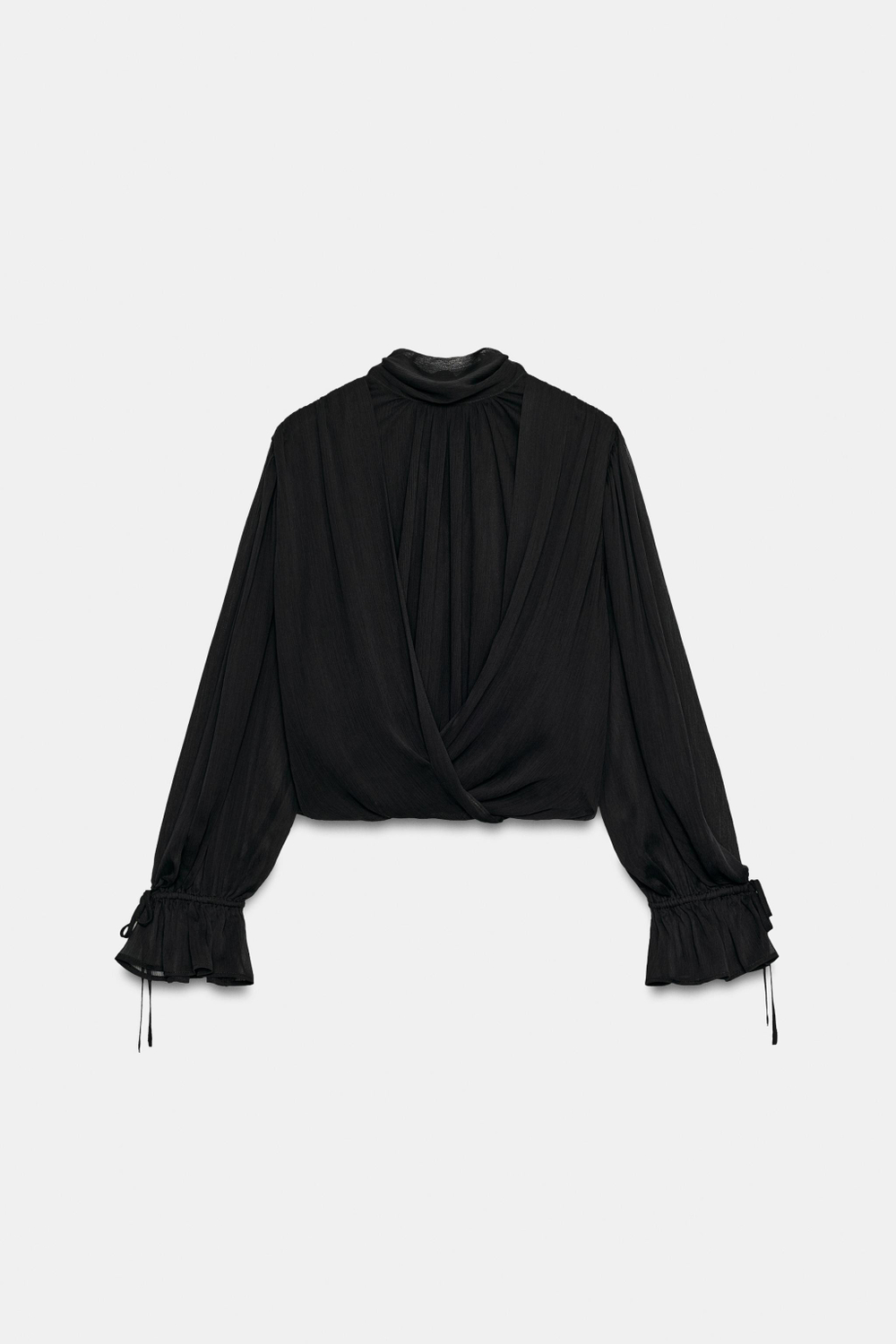 ТОП СО СБОРКАМИ И БАНТОМ НА СПИНЕ — ZARA
