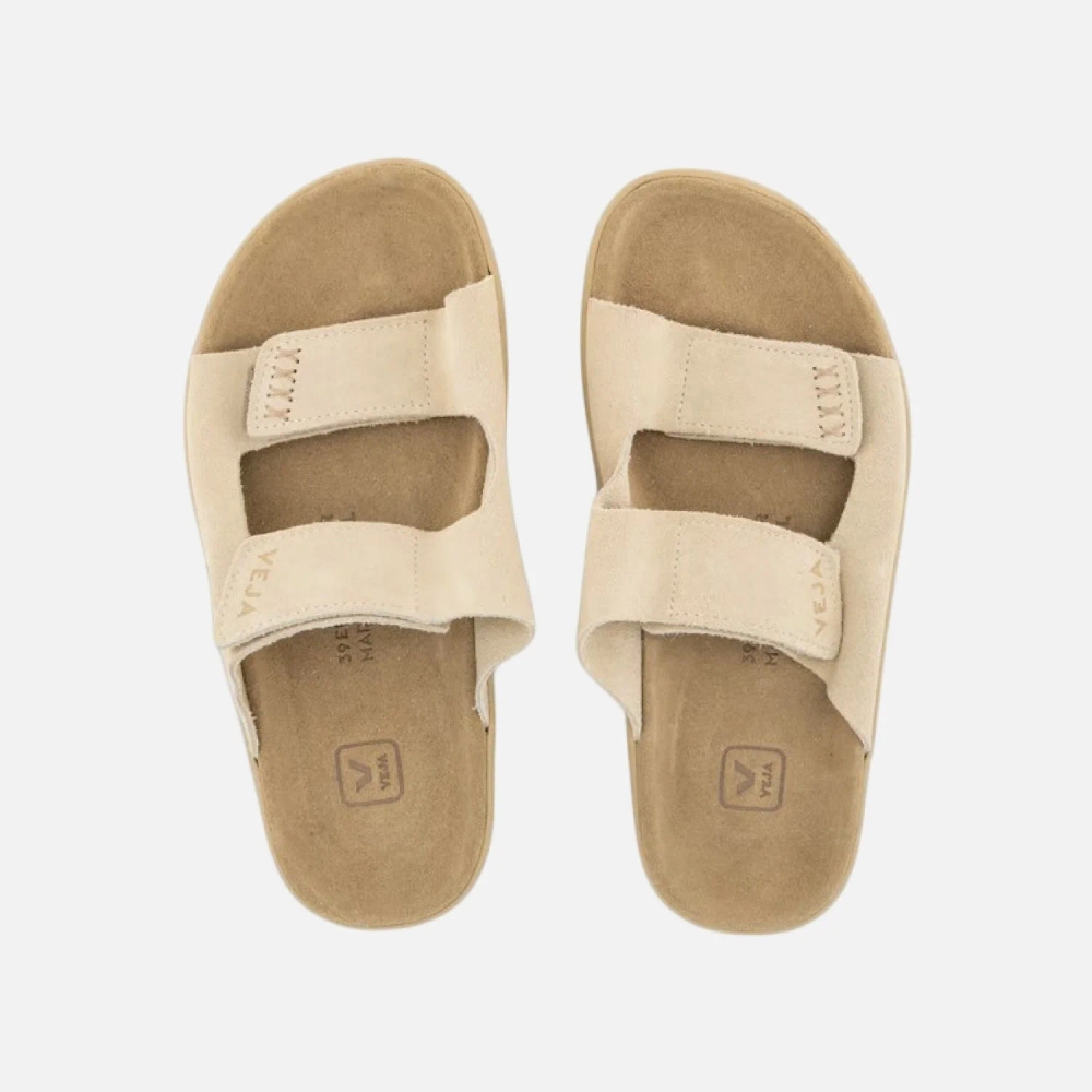 Сандалии Veja Etna Suede Sandal женские