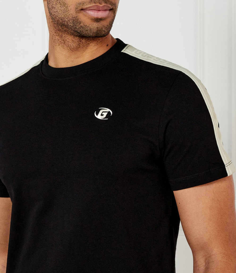 Футболка CASTORE GUESS ACTIVE - черный(Z5GI13 I3Z14)