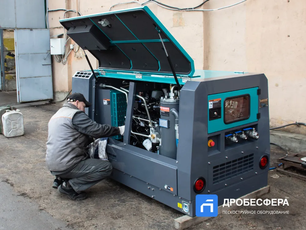Дизельный винтовой компрессор MASTER BLAST MB185D