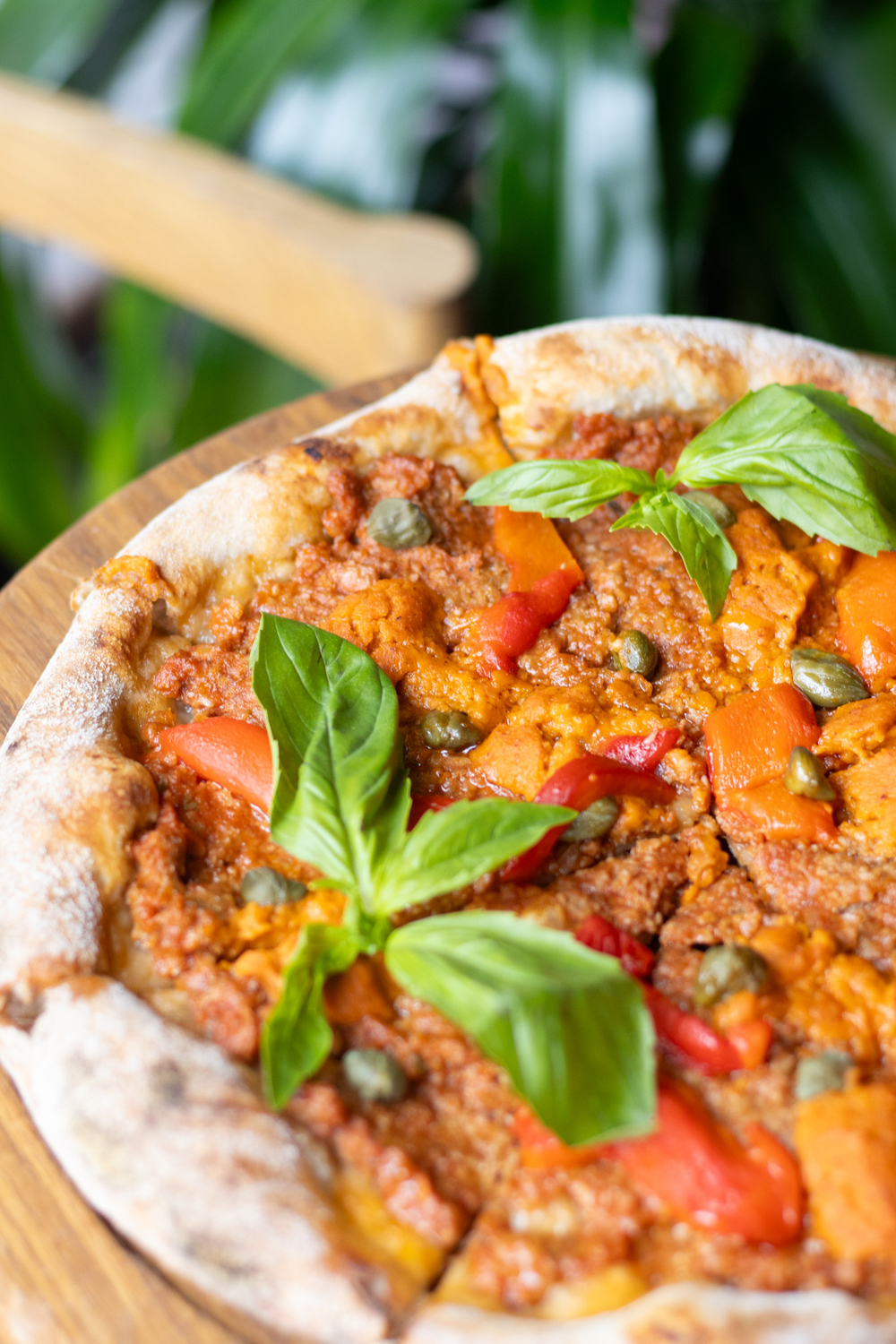 ПИЦЦА БОЛОНЬЕЗЕ С ПЕЧЕНЫМИ ПЕРЦАМИ 🌶️30 CM доступно с 12:00 до 20:00