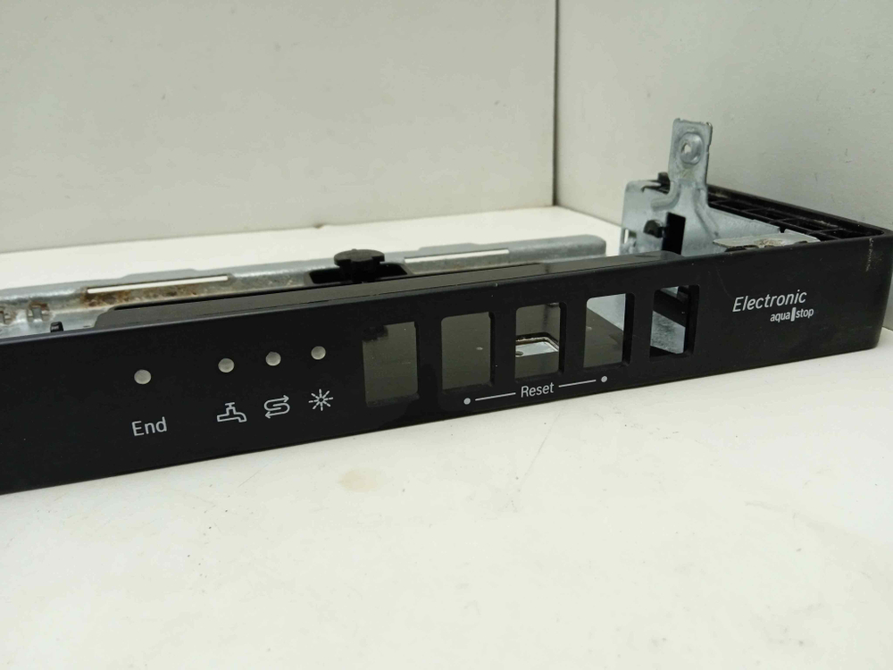 SGV43E43RU ктп20 Передняя лицевая панель для посудомоечной машины Bosch SGV43E43RU б/у