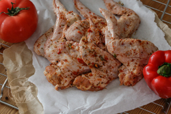Крылья куриные, маринованные. 8 штук.