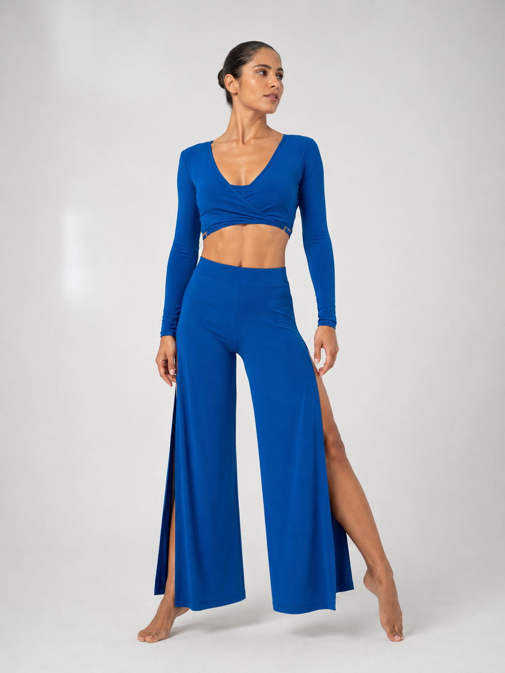 Priya Bolero, Blue