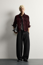 УКОРОЧЕННАЯ ДЖИНСОВАЯ КУРТКА С ФЛОКОМ — ZARA · 8491/801