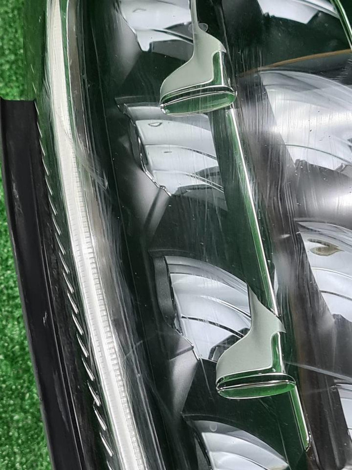 Фара левая Mercedes E W213 (2020-2023) LED