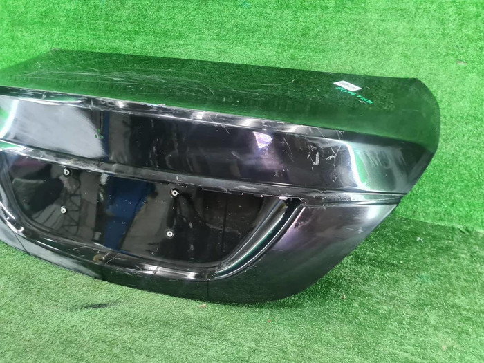 Крышка багажника Mercedes C W205 (2014-2023)