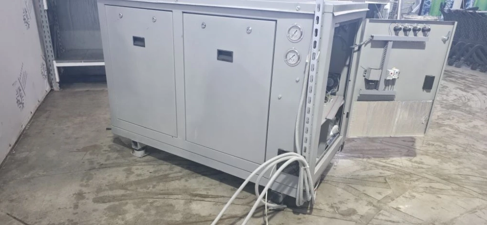 ЦХМ на базе Bitzer 4EES-4Y+4DES-5Y (Мет. корпус)