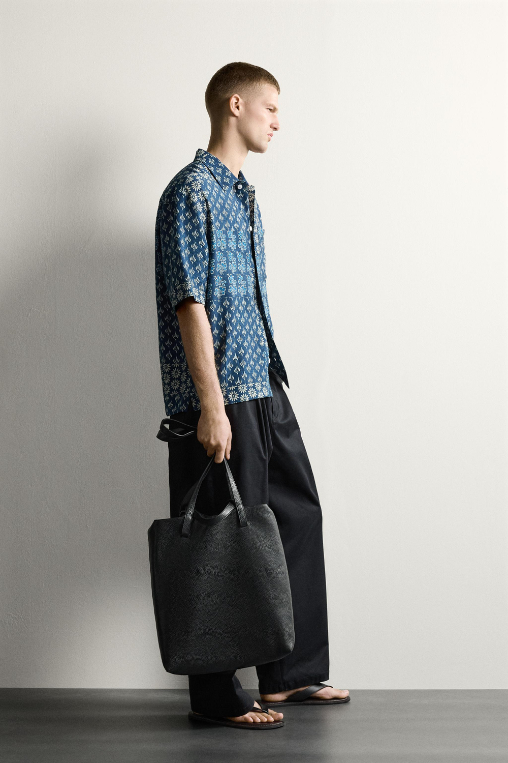 РУБАШКА RELAXED FIT С ПРИНТОМ В СТИЛЕ ПЭЧВОРК — ZARA