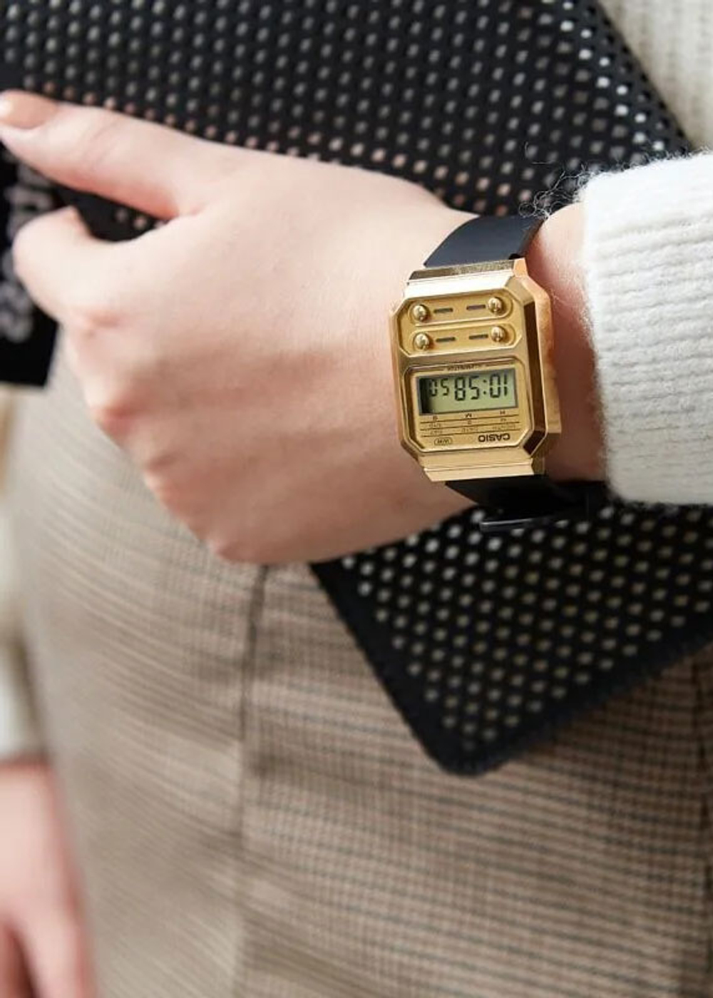 Часы Casio A100WEFG-9A