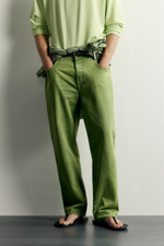 ДЖИНСЫ STRAIGHT FIT С ЭФФЕКТОМ ПОТЕРТОСТИ — ZARA
