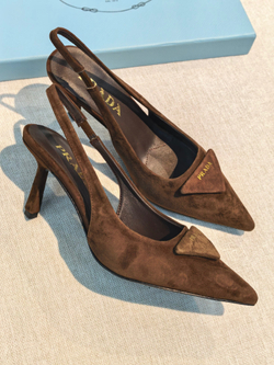 Туфли Prada