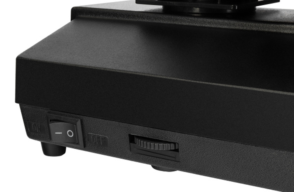 Микроскоп Levenhuk 890B